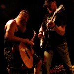 Jake "Bakesnake" Byers (vas.) ja Don Wayne "Reverend" Reno