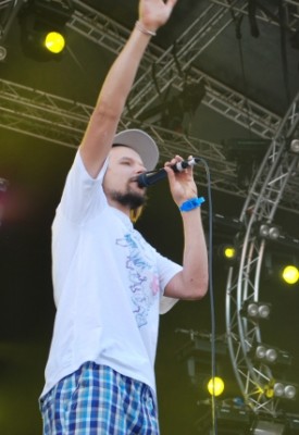 Jukka Poika ja ruudulliset sortsit