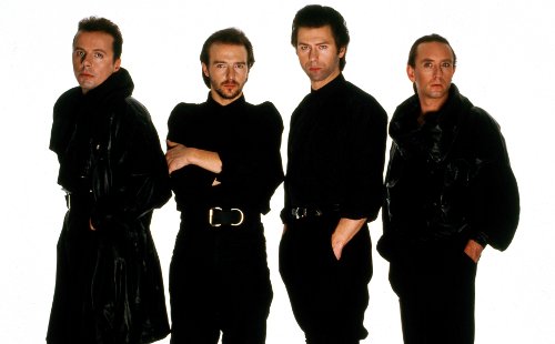 New waven ja elektronisen musiikin uranuurtajayhtye Ultravox palaa Suomeen uuden levyn kanssa