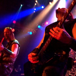 Ensiferum, Pakkahuone, Tampere, 27.2.2015. Kuva: Olli Koikkalainen